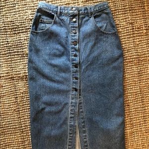 Jordache Long Front Button Denim Skirt Size 10